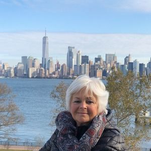 Meet your Posher, Lee-bruce